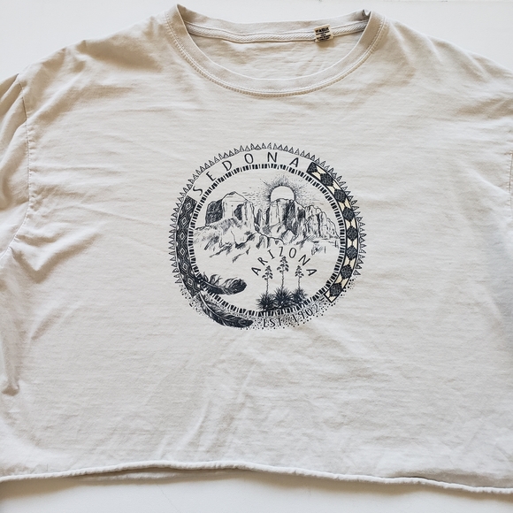 Sedona Arizona Long Sleeve Croptop Destination Travel Exercise Workout Shirt #21 - Picture 2 of 7